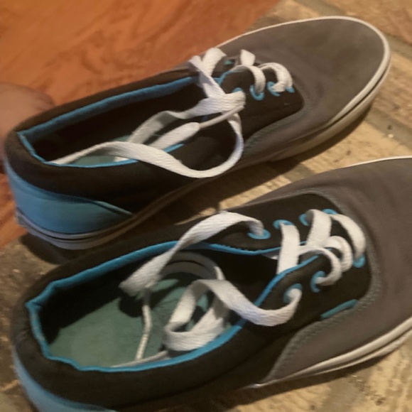 Unisex Vans Authentics - Picture 4 of 5